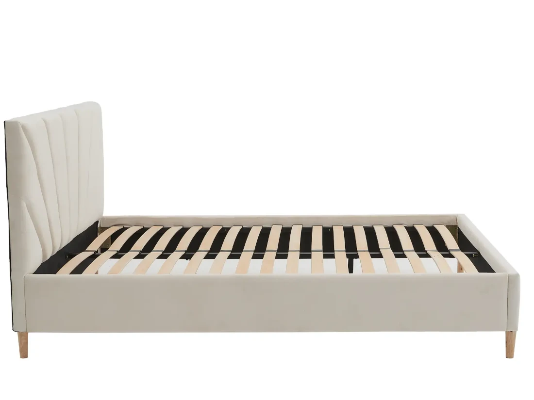 Łóżko tapicerowane z materacem 140x200 Scandi line 3 Velvet Beżowy